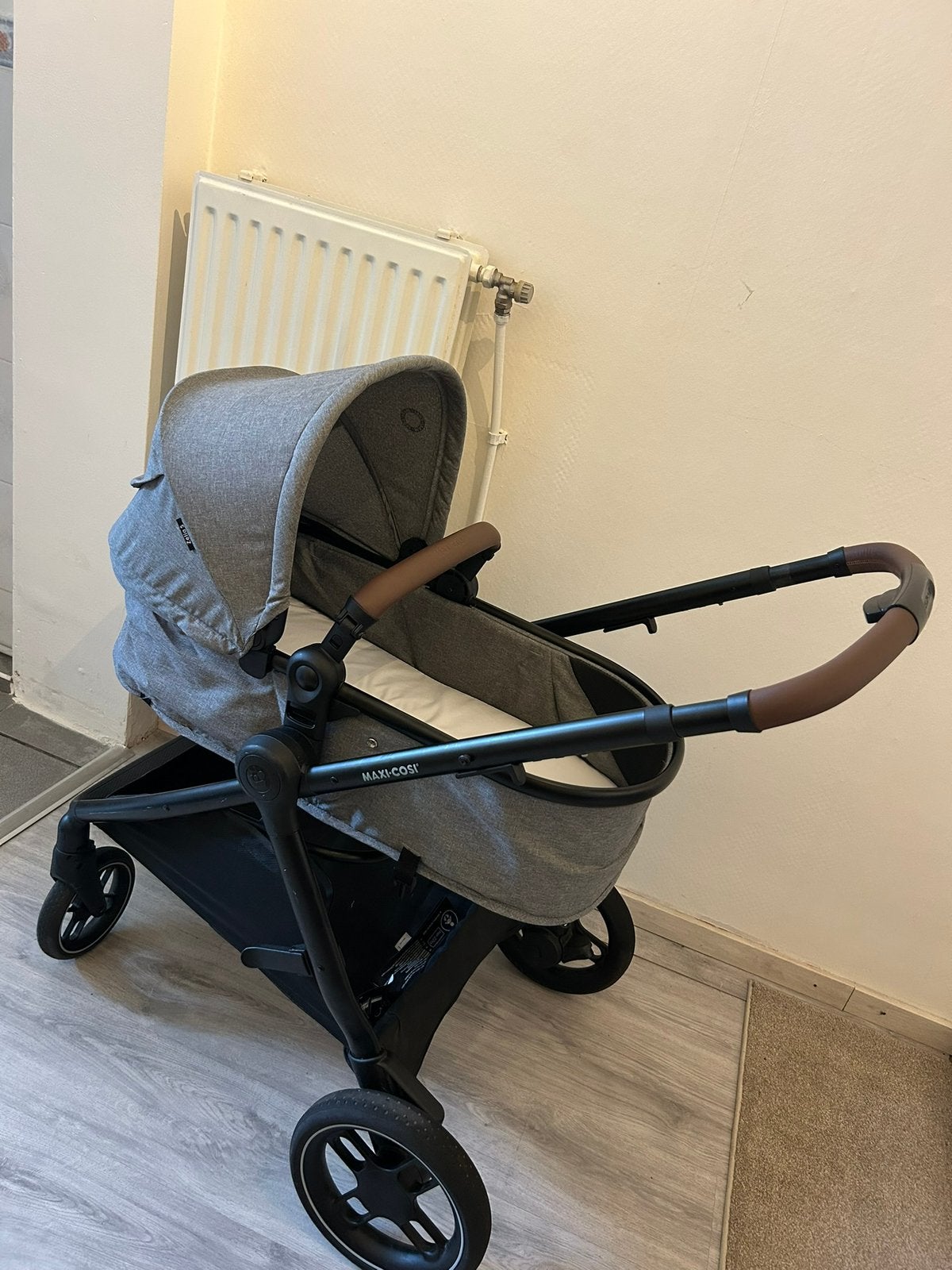 Maxi-Cosi Zelia 2-in-1 – vanaf geboorte, Enfants & Bébés, Enlèvement, Comme neuf, Maxi-Cosi