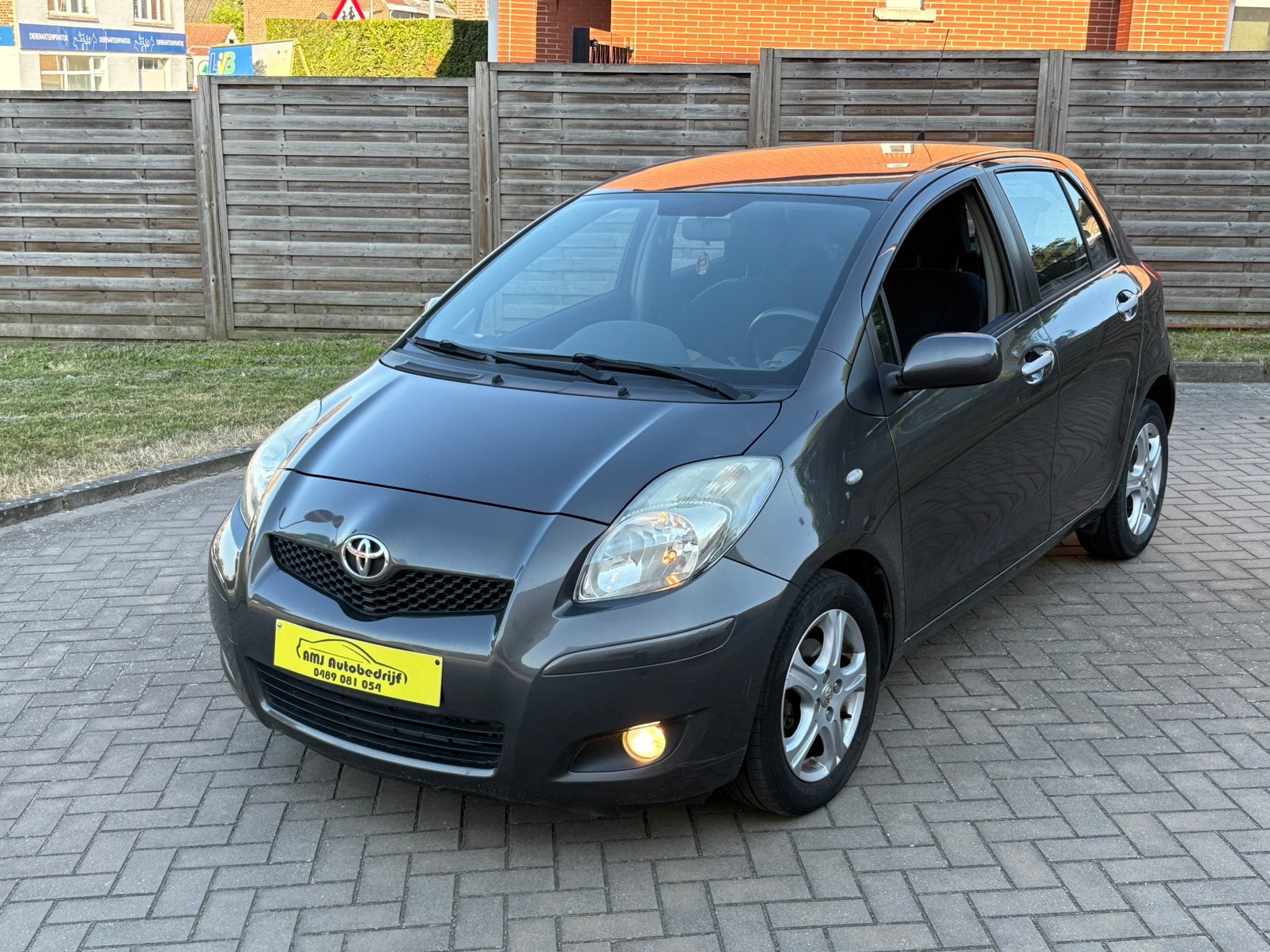 Toyota yaris 1.4 d4d 2010 171.000km, Autos, Achat, Entreprise, Boîte manuelle, Diesel