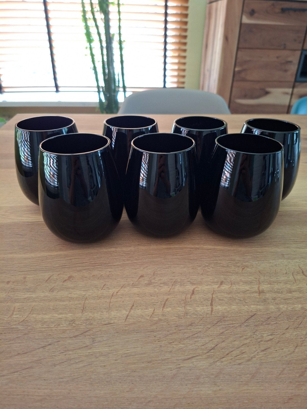 Set van 7 zwarte glazen. Salt & pepper., Enlèvement, Comme neuf, Verre à eau