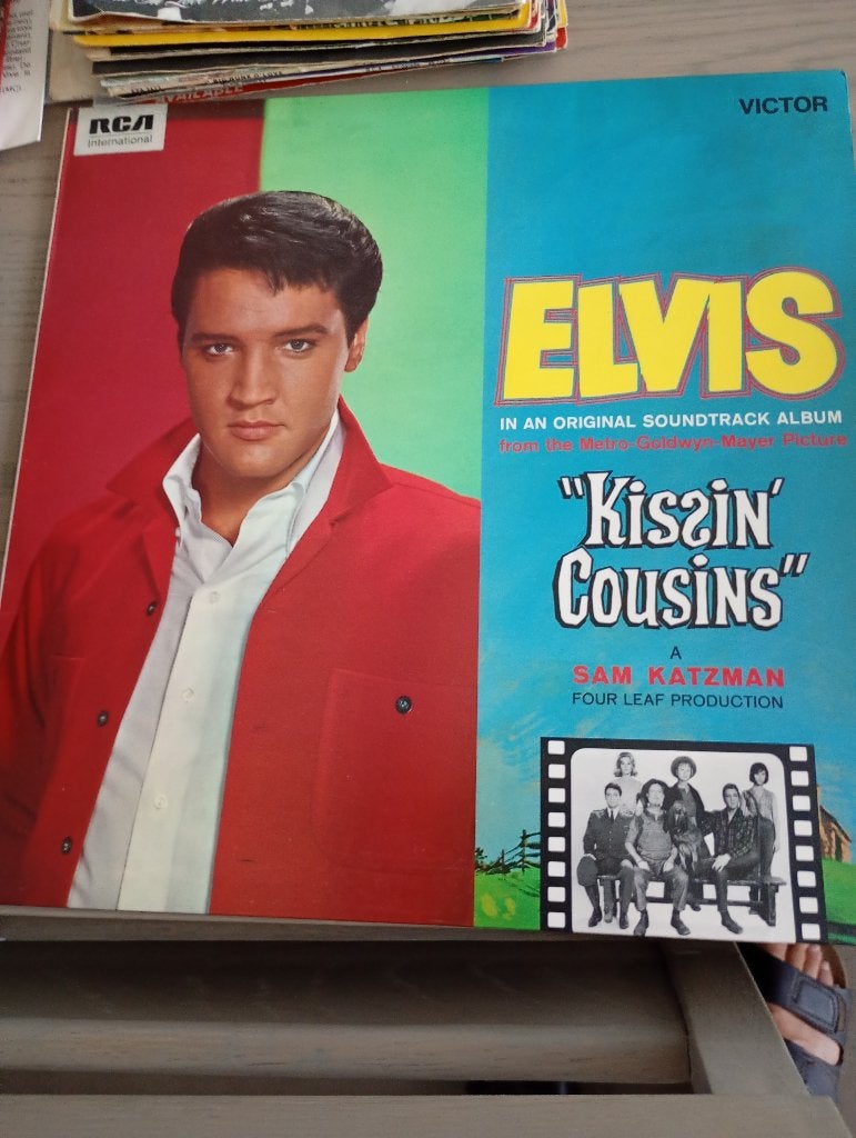 Elvis Presley - Kissin' cousins ( Uit de gelijknamige film ), LP, Gebruikt, Fotohoes, 12 inch