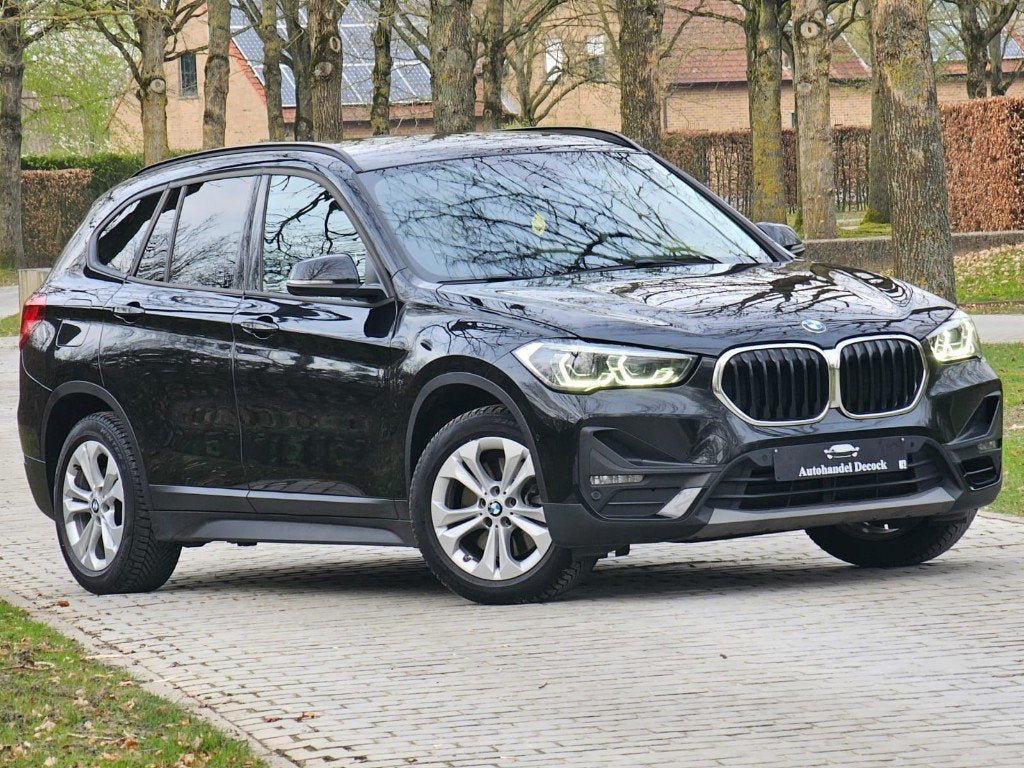 Bmw x1 1.5ia Xdrive 25e TVA | Tête haute |, Autos, BMW, Entreprise, Achat, X1, ABS, Caméra de recul, Airbags, Air conditionné