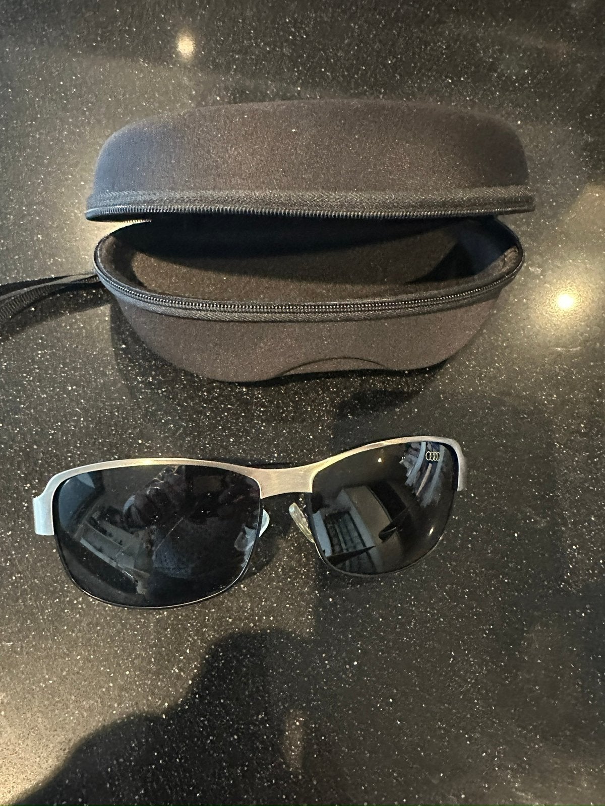 Lunettes, Enlèvement ou Envoi, Comme neuf, Lunettes de soleil