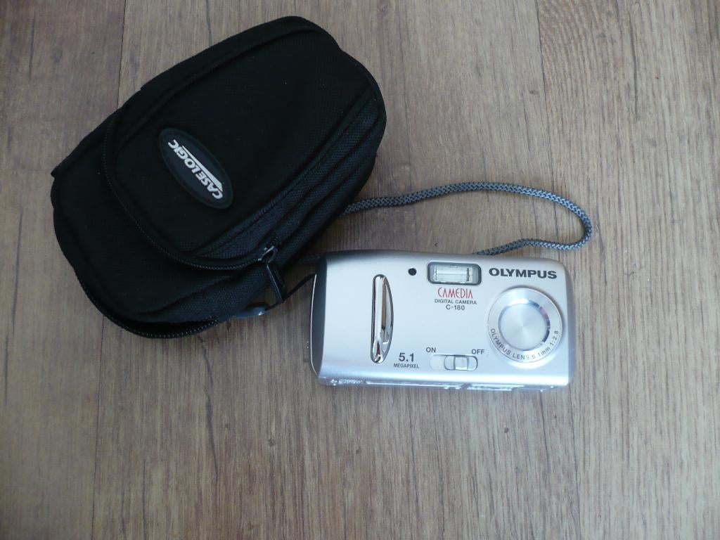 Fotocamera Olympus Camedia C 180 prima staat., Ophalen of Verzenden, Kodak