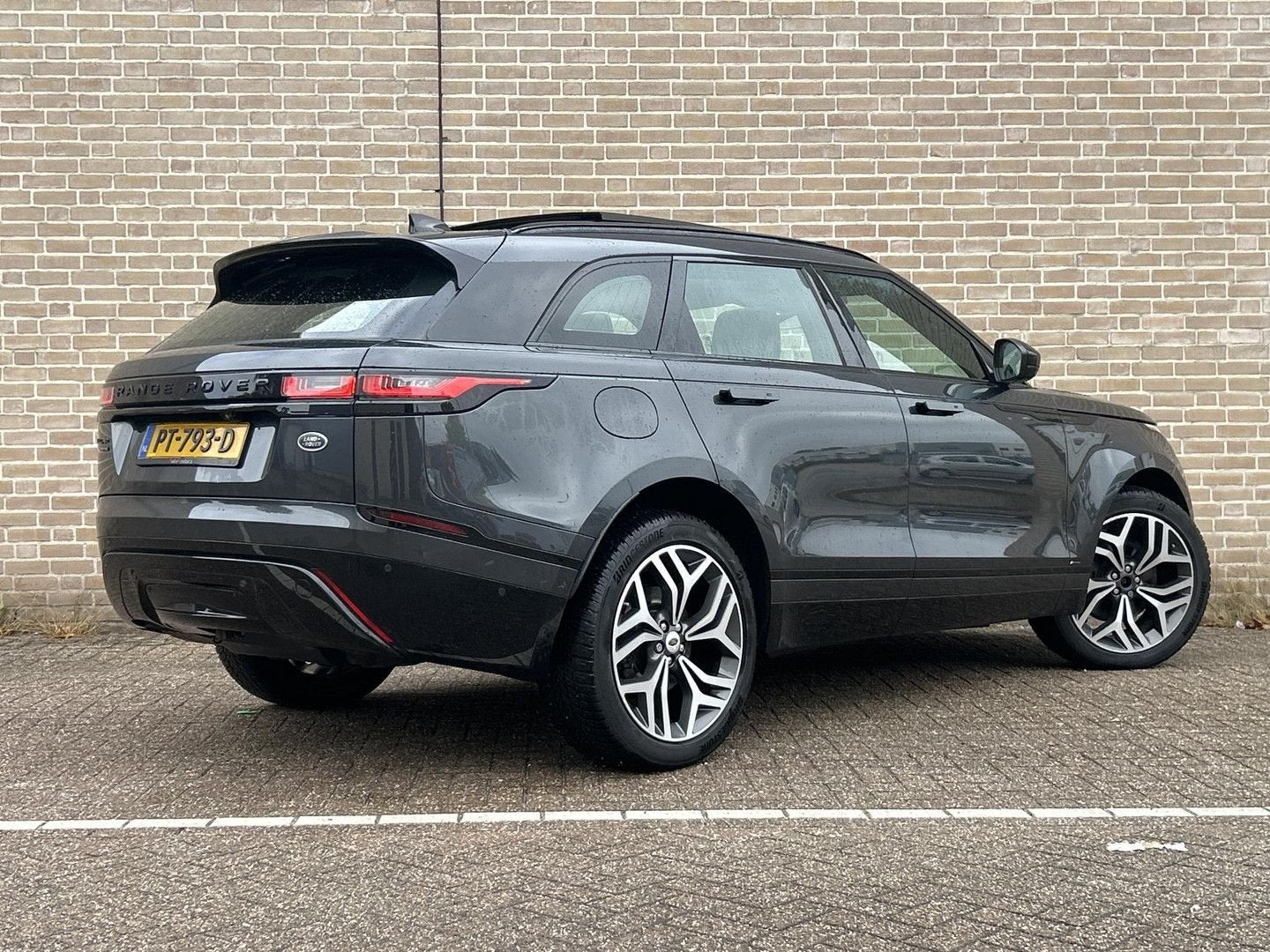 Land Rover Range Rover Velar 2.0 I4 AWD R-Dynamic HSE | Virt, Argent ou Gris, Achat, Entreprise, Range Rover Velar