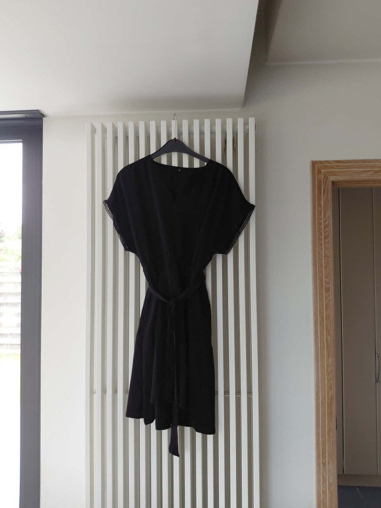 Zomerjurk XL zwart, Vêtements | Femmes, Robes, Taille 42/44 (L), Moda Italia, Enlèvement ou Envoi, Au-dessus du genou