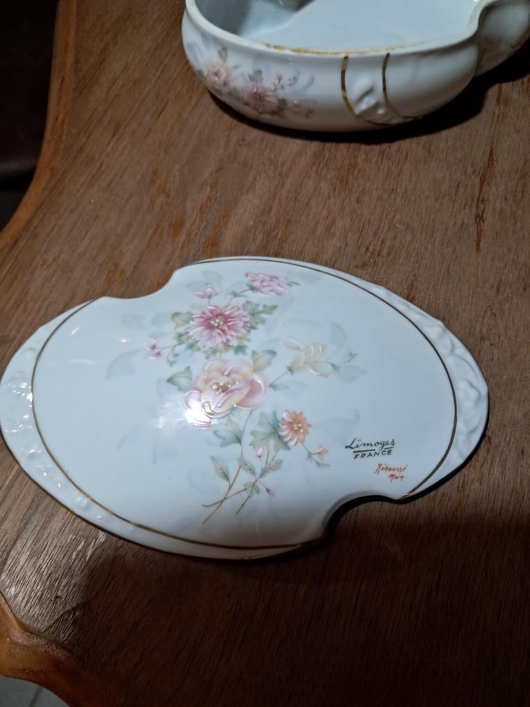 PORCELAINE DE LIMOGES + ..., Enlèvement