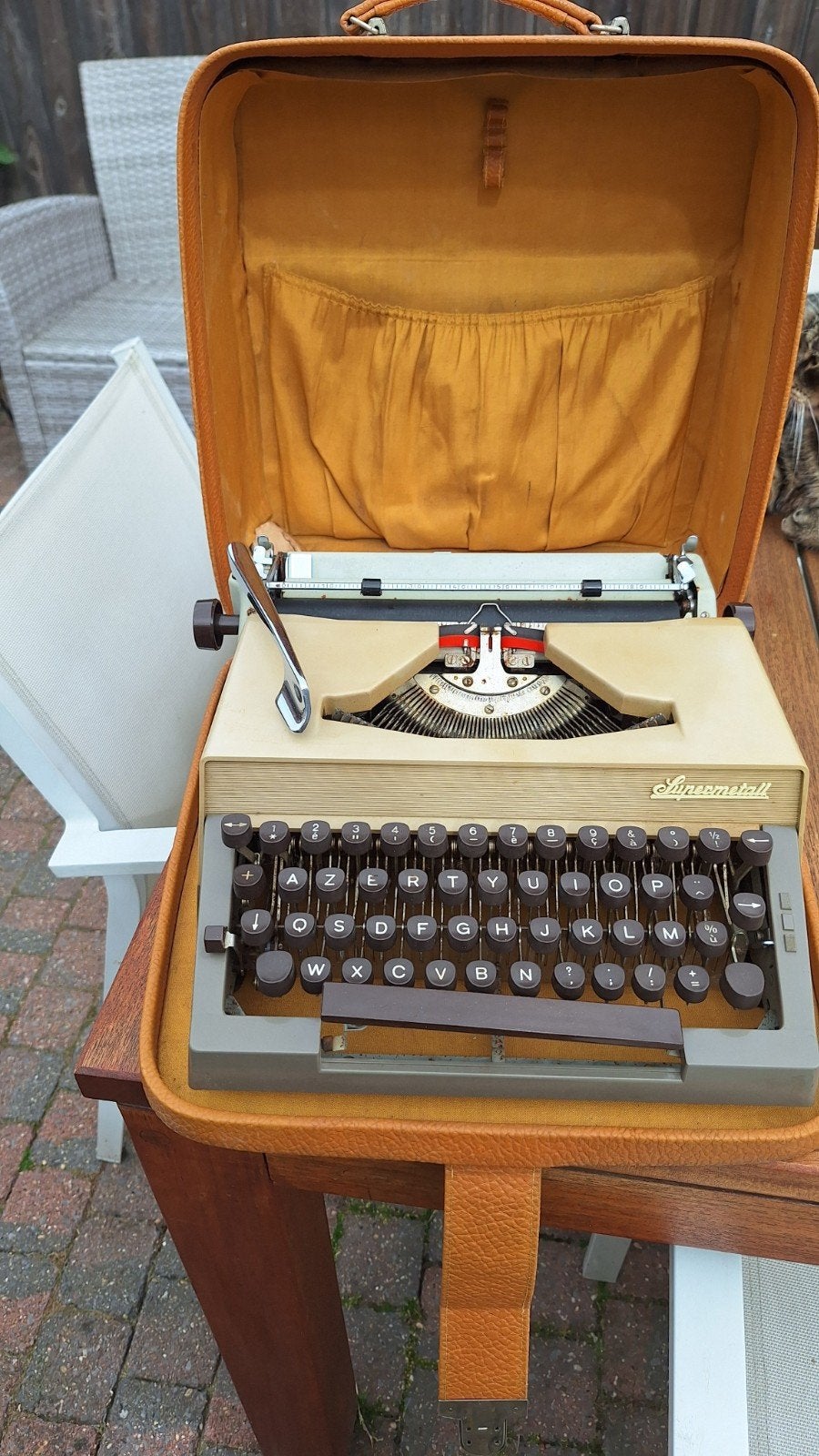 Typemachine, Ophalen