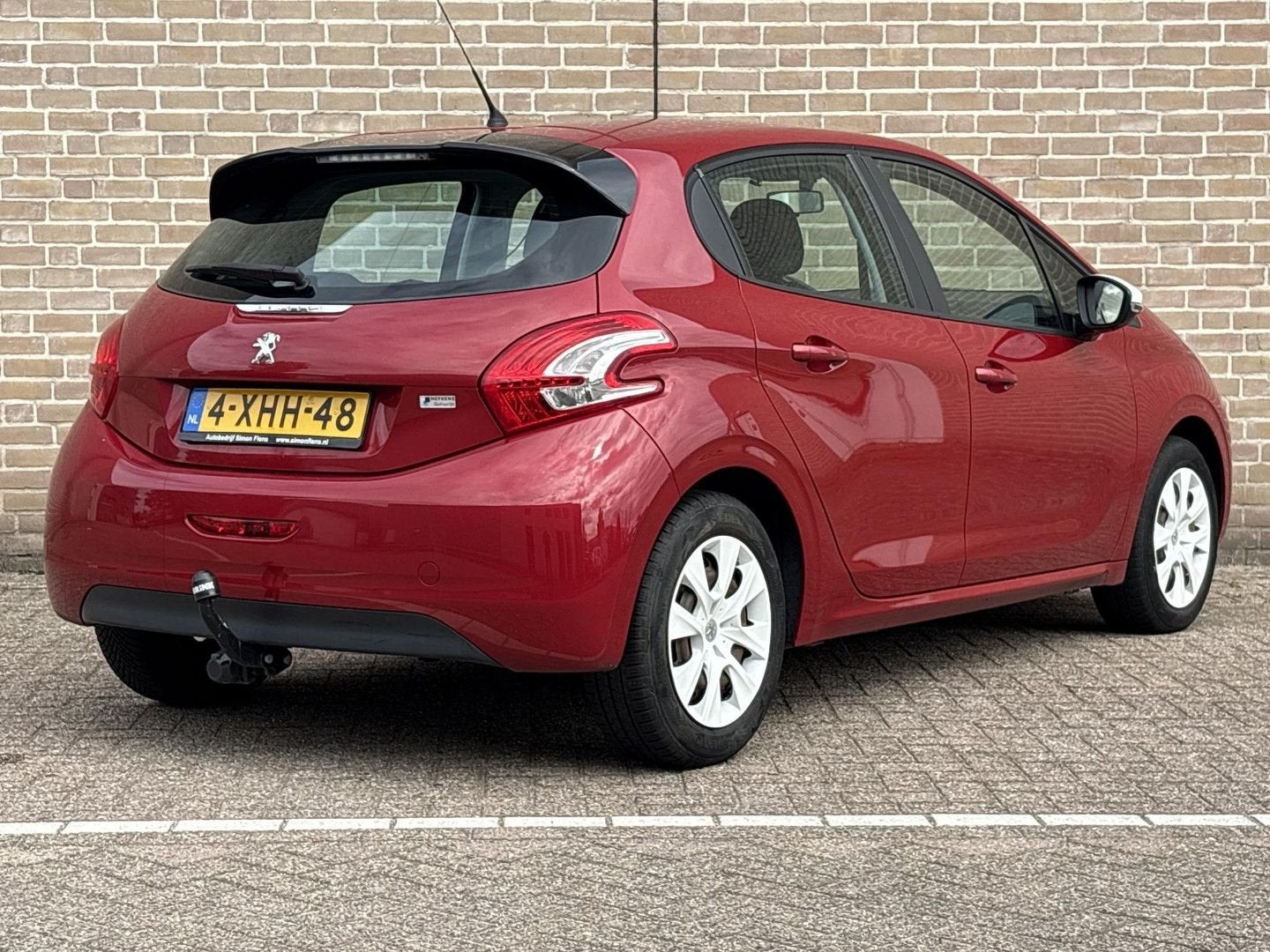 Peugeot 208 1.0 VTi LIKE | Cruise | Airco | Trekhaak |, Auto's, Peugeot, Handgeschakeld, 95 g/km, Stadsauto, Electronic Stability Program (ESP)