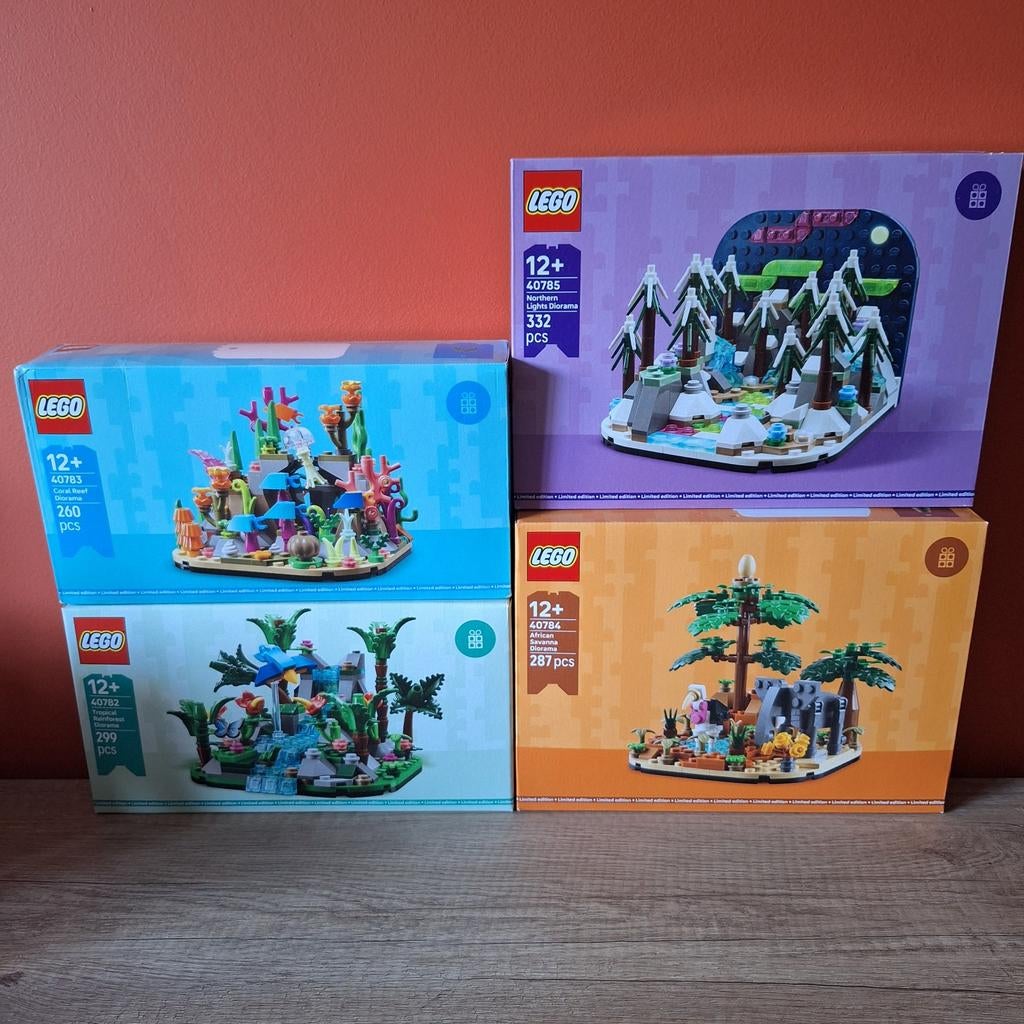 Lego Collectibles serie, Ophalen, Lego