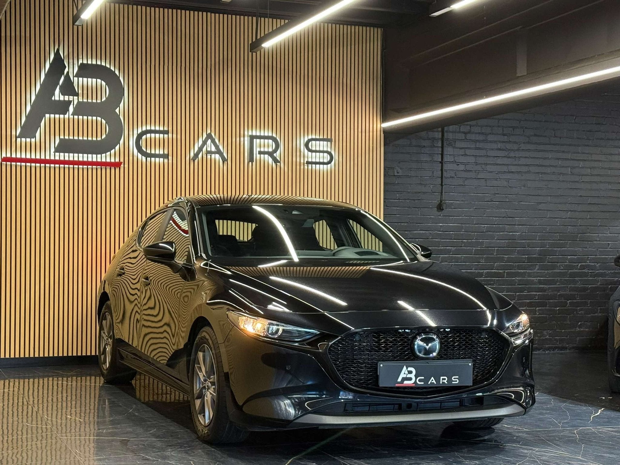 Mazda 3 1.8 D SKYACTIV * 1ER PROPRIO * GARANTIE 12 MOIS *, Auto's, Voorwielaandrijving, Stof, Gebruikt, Euro 6