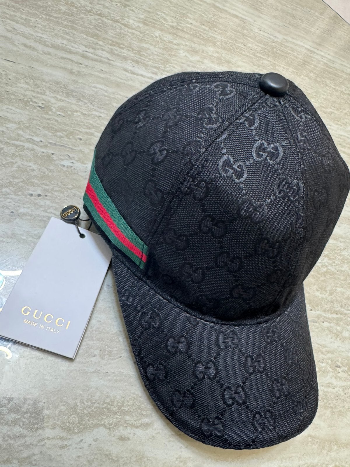 Gucci-pet, Ophalen of Verzenden, Nieuw, 57 cm (M, 7⅛ inch) of minder, Pet