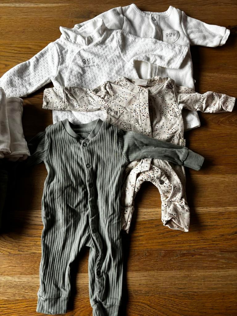 Pakket babykleding maat 44, Enfants & Bébés, Vêtements de bébé | Taille 50, Enlèvement, Comme neuf, Garçon ou Fille, Autres types