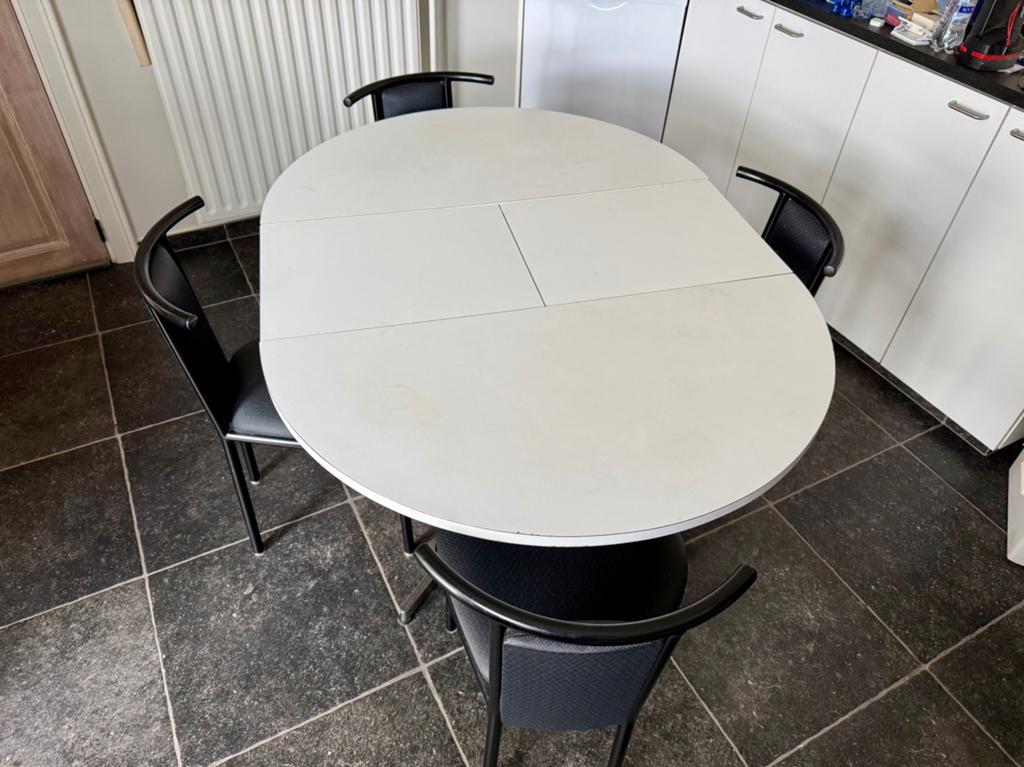Table à manger ronde extensible (Ø100-140 cm) + 4 chaises, Maison & Meubles, Enlèvement, Utilisé