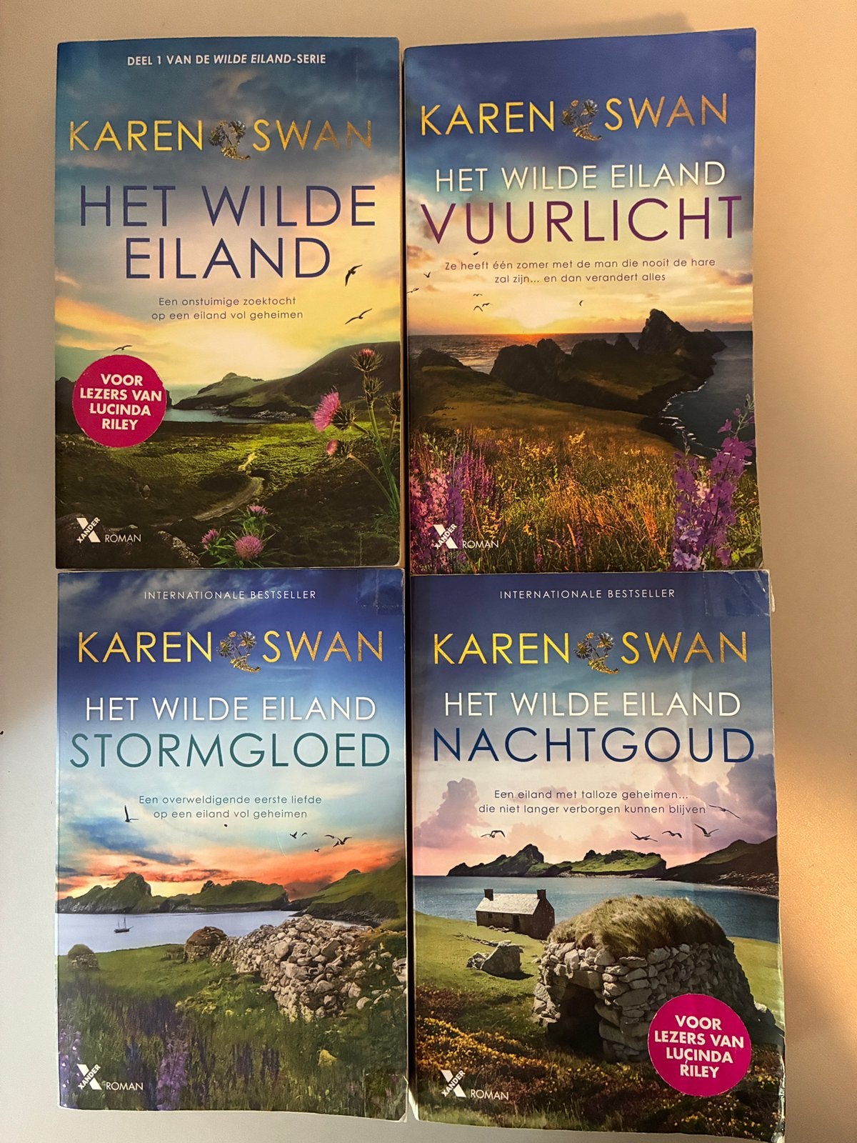 Karen Swan - Het Wilde Eiland Serie (4 boeken), Ophalen of Verzenden, Zo goed als nieuw