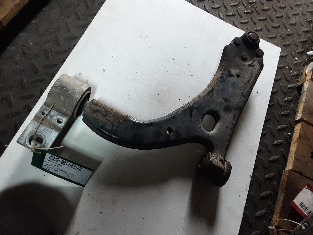 DRAAGARM RECHTS VOOR Ford Fiesta 5 (JD / JH), Gebruikt, Mevr. I. Hauben, Ford, Rue de l'Espoir 34 34
4030  GRIVEGNÉE, BE