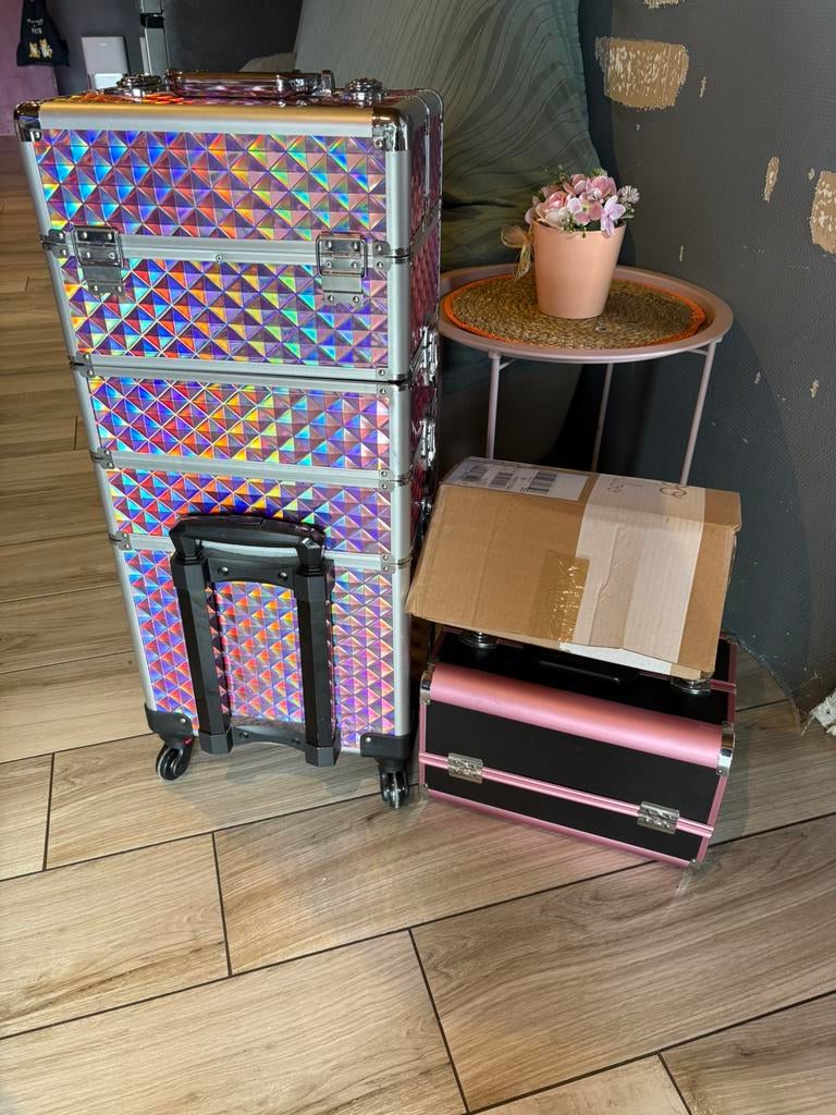 Matériel ongles, Bijoux, Sacs & Beauté, Enlèvement, Comme neuf