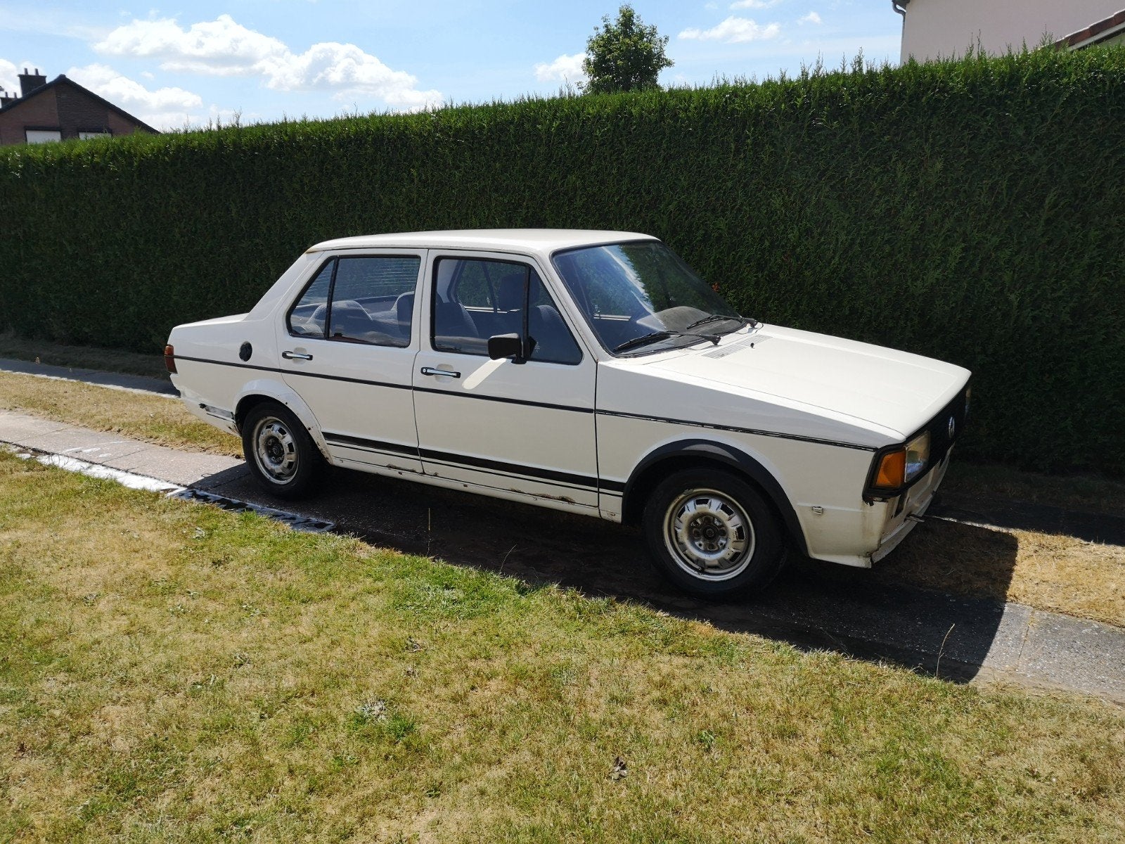 Vw Jetta mk1 1980, Auto's, Volkswagen, Voorwielaandrijving, 4 deurs, Stof, 4 cilinders