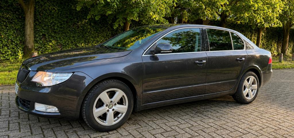 Skoda SuperB GreenLine 1.6 HDI Euro5 Full Option, Autos, Skoda, Euro 5, Achat, Boîte manuelle, 5 portes
