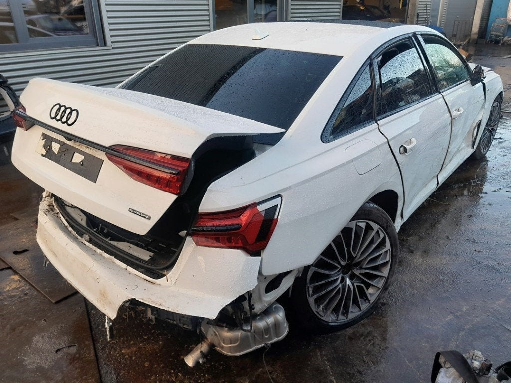 TRAPPE D'ESSENCE Audi A6 (C8) (01-2018/-), Utilisé, Audi