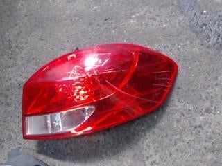 Feu arrière droit Renault Clio 3 2009-2014 LP/13483, Enlèvement, Utilisé, Renault