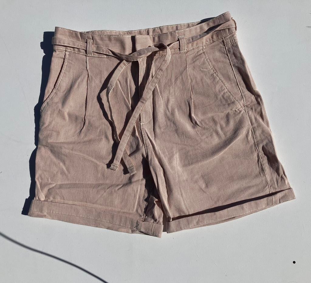 Bermuda 38, Kleding | Dames, Broeken en Pantalons, Maat 38/40 (M), Kort, Wit, Nieuw