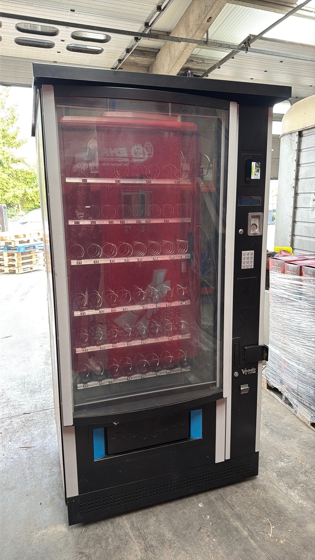 Machine à boissons/bonbons Vendo, Enlèvement, Comme neuf