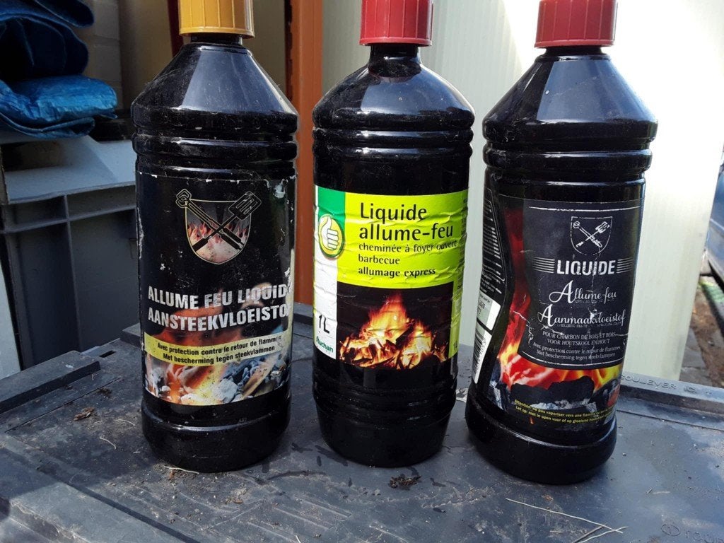 3 flessen vloeibare vuurstarter, Tuin en Terras, Barbecue-accessoires, Ophalen of Verzenden, Zo goed als nieuw