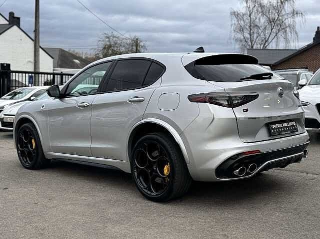Alfa Romeo Stelvio 2.9 T Q4 Quadrifoglio /CARBON /CARPLAY, Auto's, Alfa Romeo, Automaat, 371 kW, Overige brandstoffen, Bedrijf