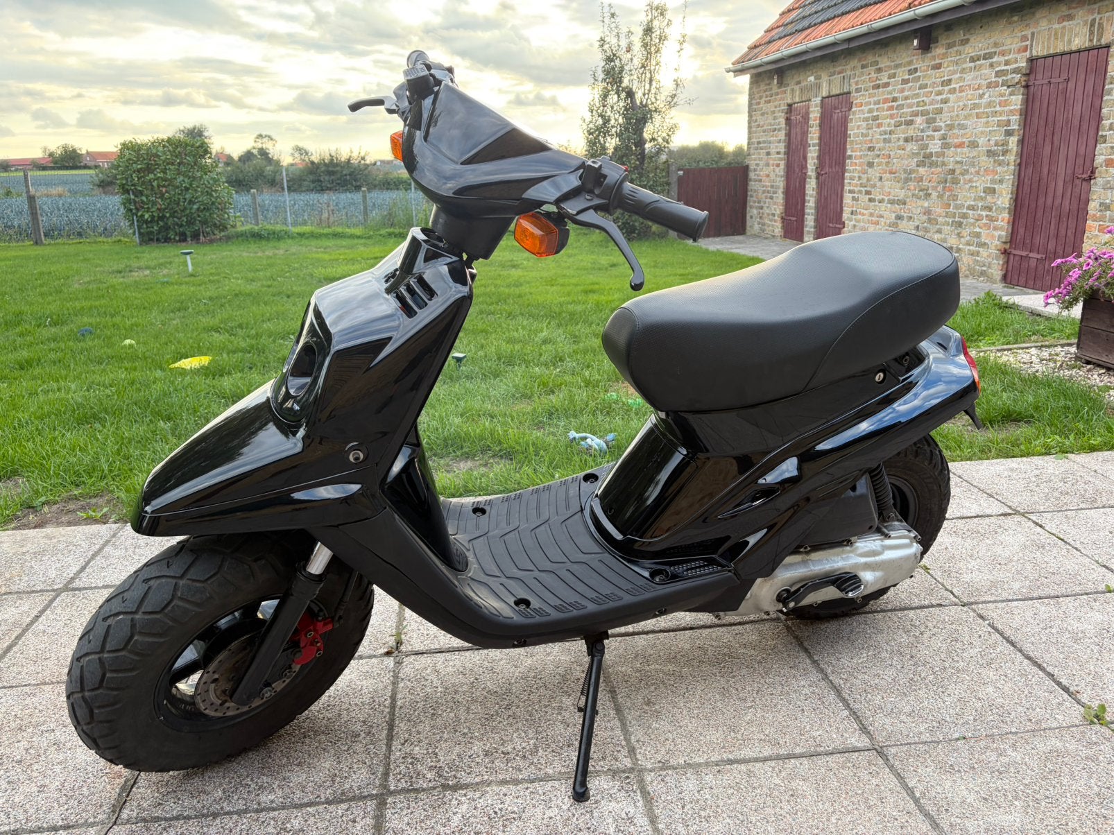 MBK Booster Spirit A Klasse 50cc, Fietsen en Brommers, Ophalen, Tweetakt, Klasse A (25 km/u), Zo goed als nieuw