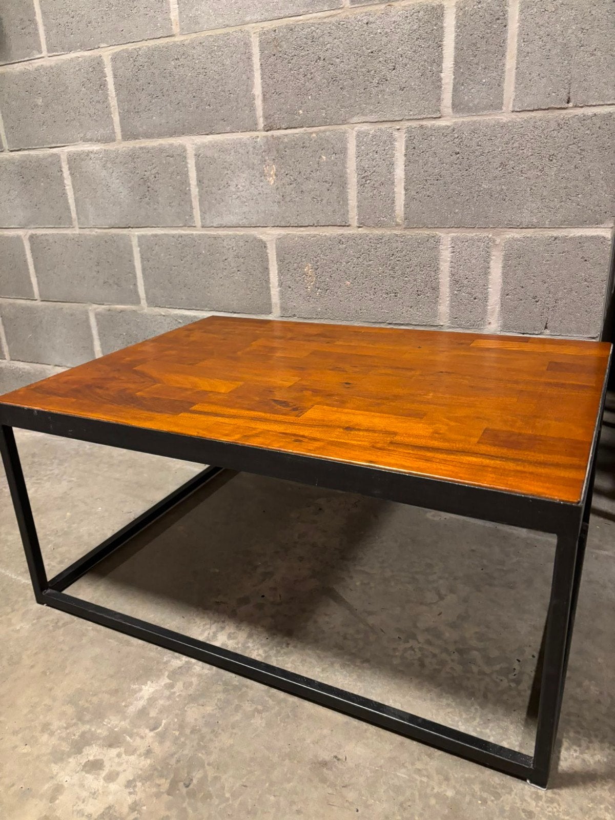 salontafel, 50 à 100 cm, Comme neuf, Enlèvement, 50 à 100 cm