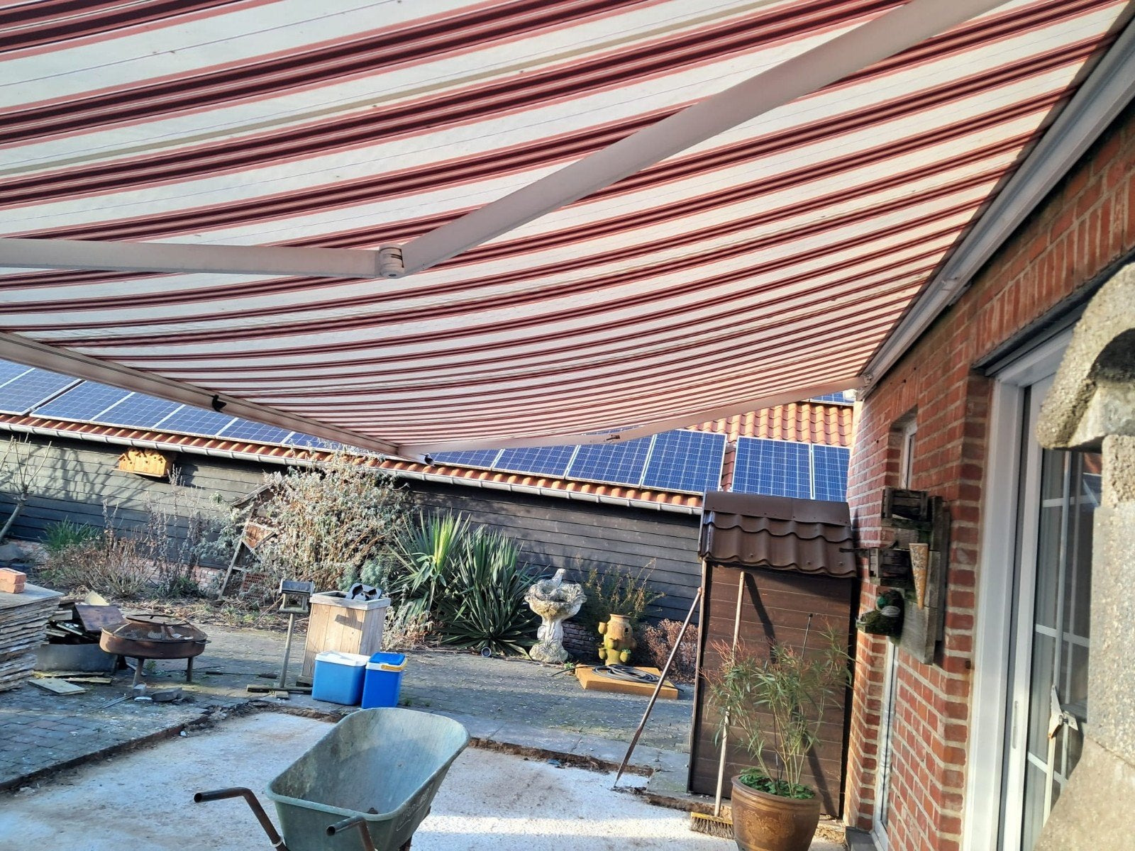 Elektrisch zonnescherm 6m x 4m (gevelmontage), Tuin en Terras, Ophalen, Gebruikt, 450 cm of meer, Elektrisch