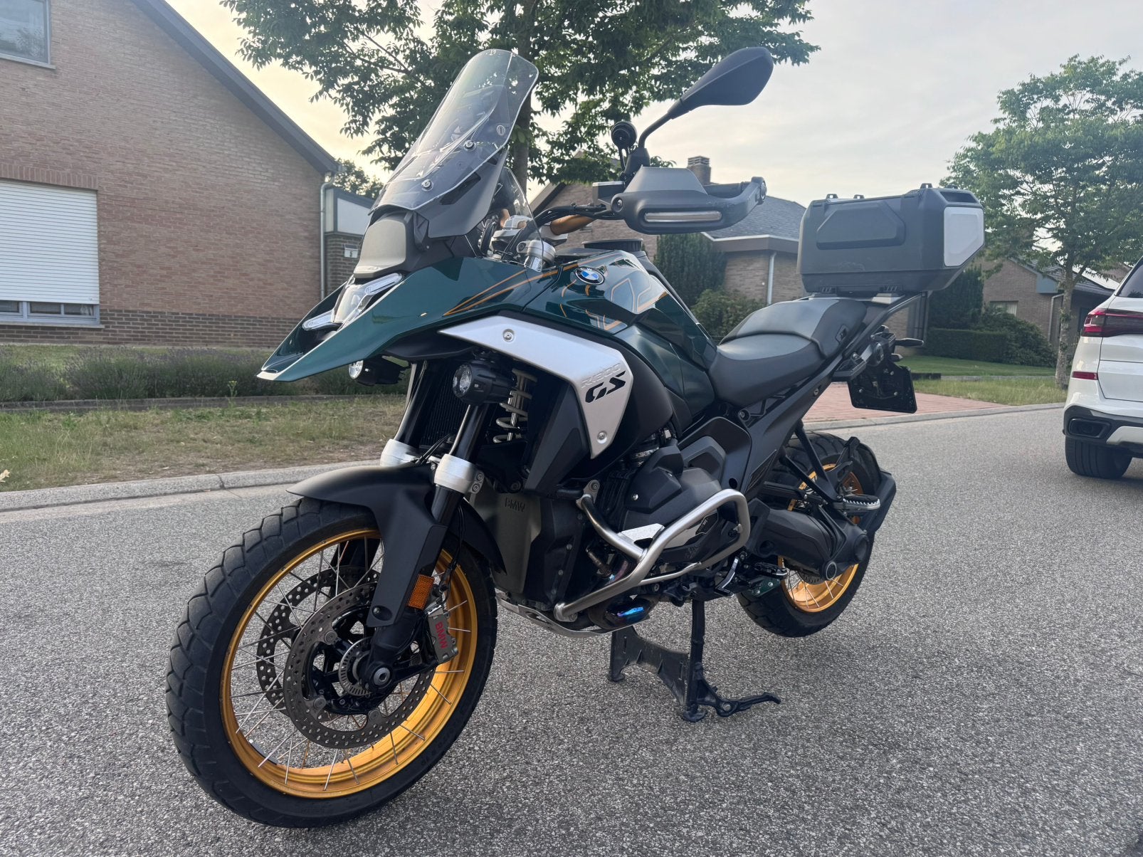 Bmw R 1300 GS  FULL OPTION, Motoren, Handvatverwarming, 2 cilinders, Bedrijf, Meer dan 35 kW