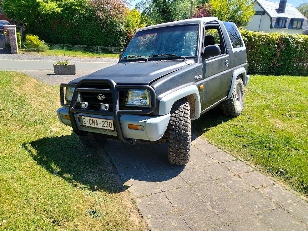 Daihatsu Feroza, Autos, Daihatsu, Particulier, Feroza, 4x4, Jantes en alliage léger, Toit ouvrant, Attache-remorque, Essence, SUV ou Tout-terrain