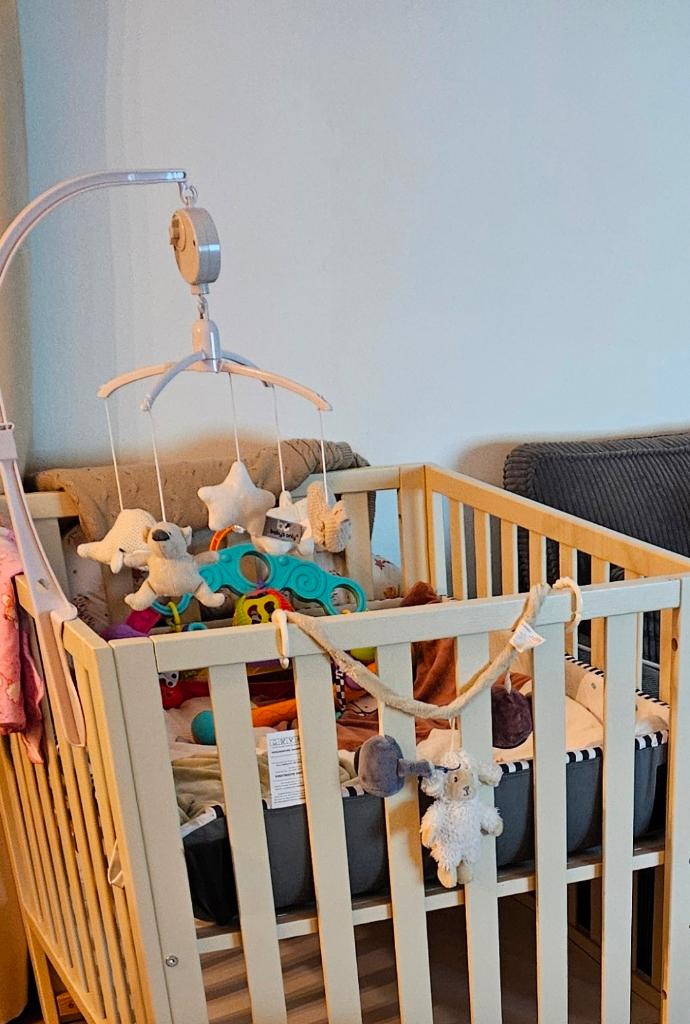 BabyBox, Kinderen en Baby's, Babyparken, Ophalen, Zo goed als nieuw, Rechthoekig, In hoogte verstelbaar