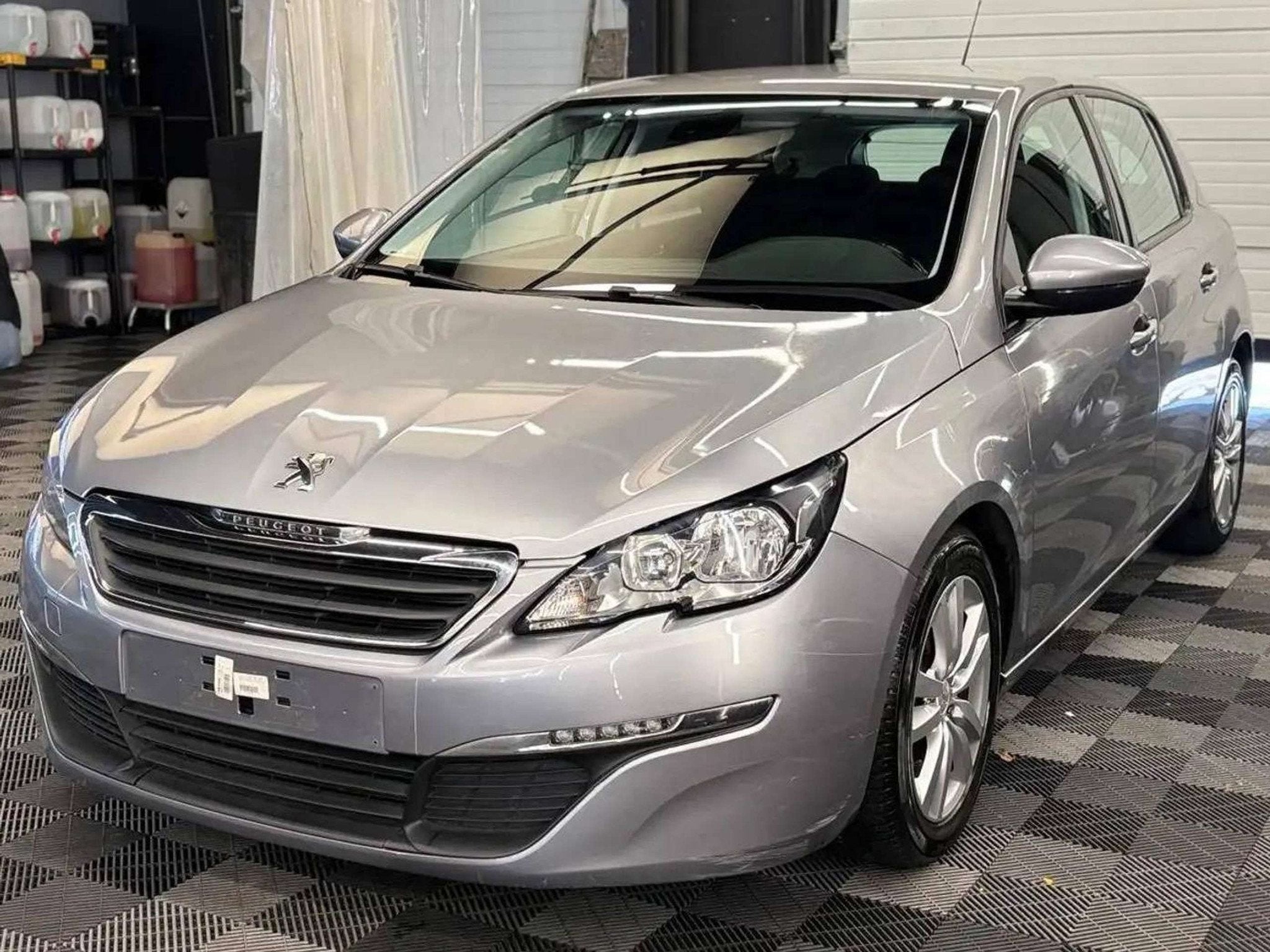 Peugeot 308 1.2i benzine bj. 2015 1ste eigenaar Euro 6, Argent ou Gris, Achat, Entreprise, Volant multifonction