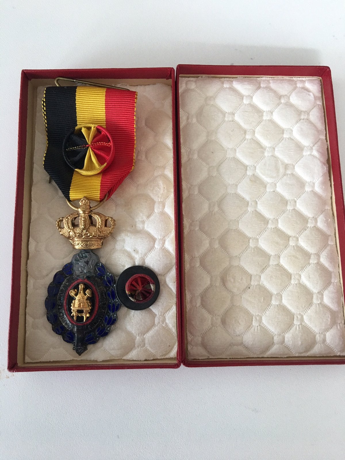 Médaille du travail de première classe, Enlèvement ou Envoi