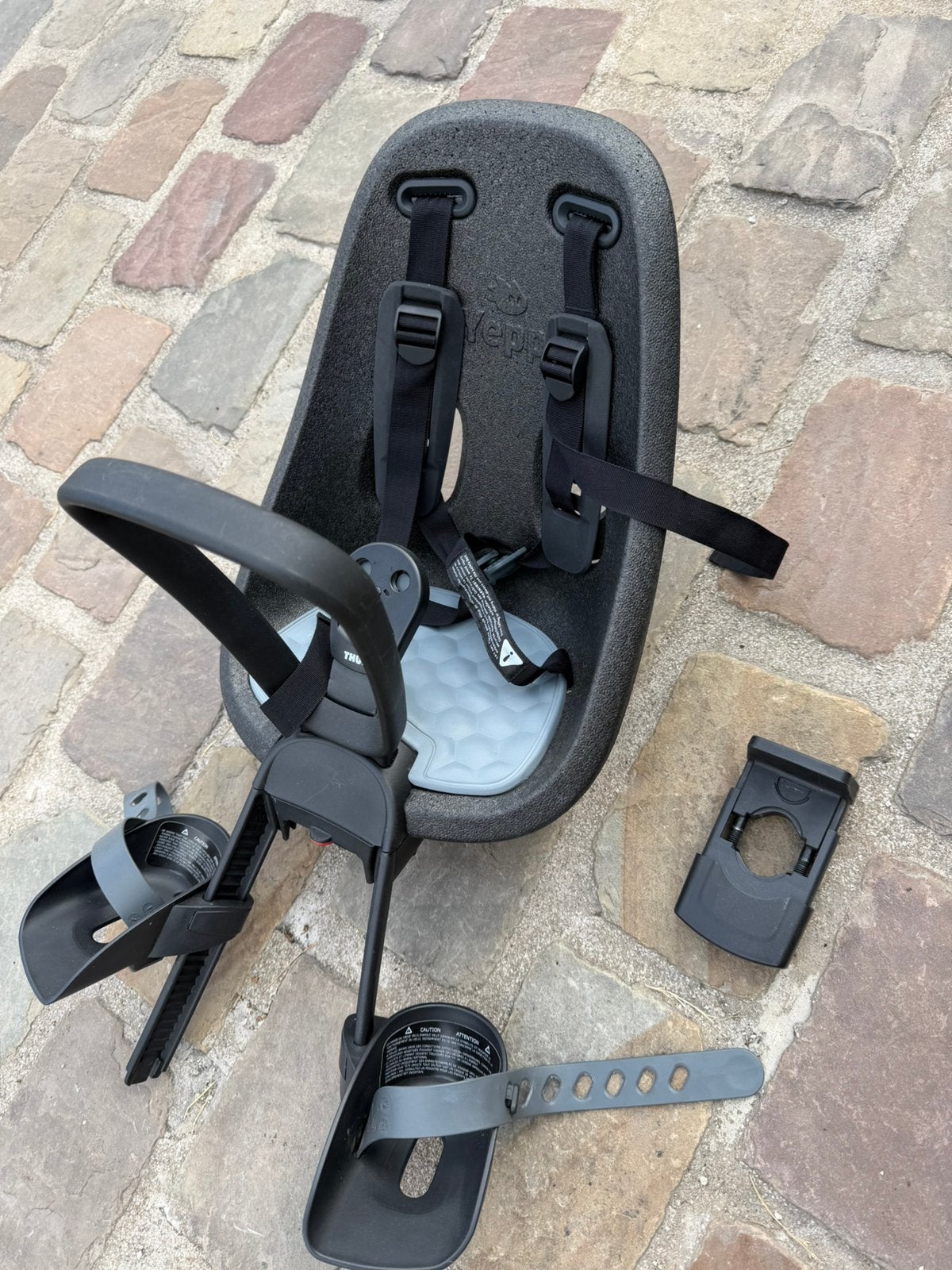 Thule yepp nexxt 2 fietsstoeltje, Enlèvement, Comme neuf