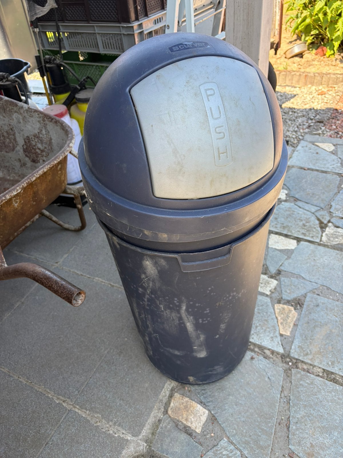 2 Curver Push afvalbakken 50L, Huis en Inrichting, 40 liter of meer, Ophalen, Gebruikt, Kunststof