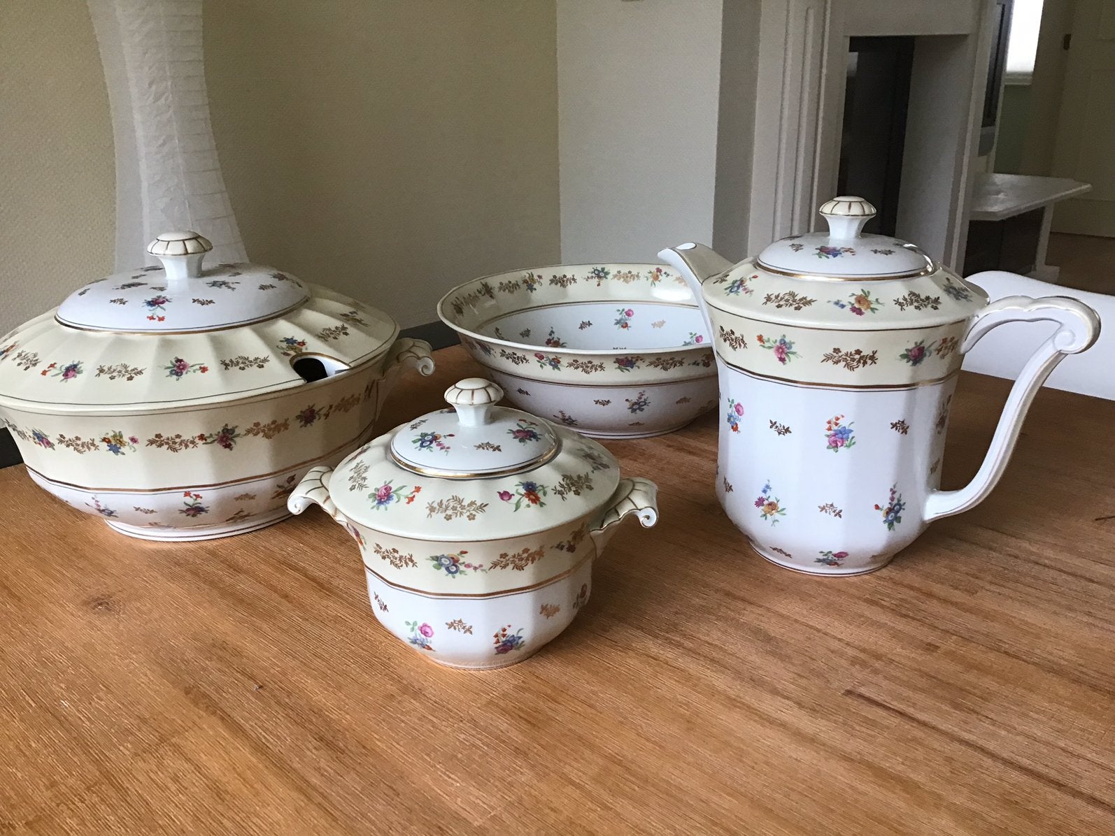 Raynaud & Co Limoges Porselein Serviesgoed – Als Nieuw, Antiek en Kunst, Ophalen