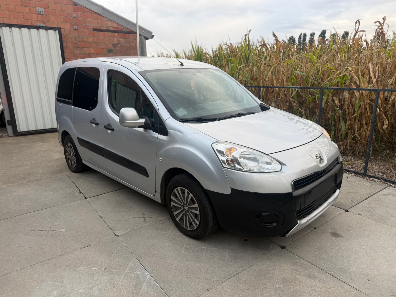 Peugeot partner 2014 1.6 Benzine 155.000km export !!!, Auto's, Particulier, Partner, Te koop, Benzine