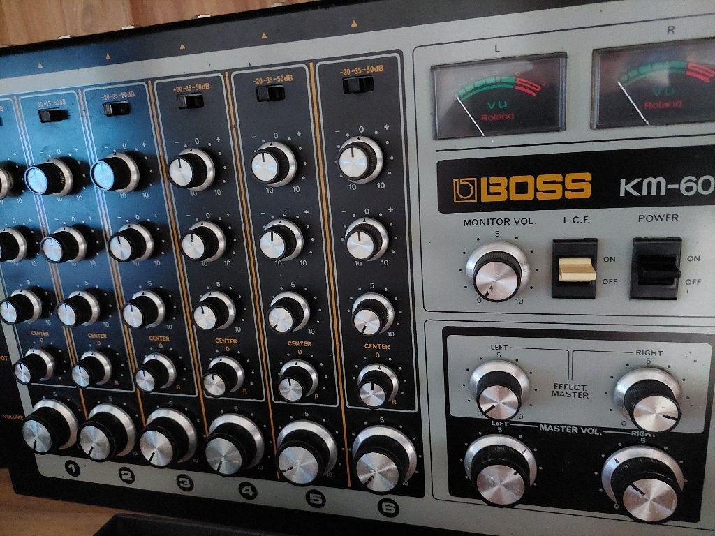 Boss KM-60, Ophalen, Gebruikt, 5 tot 10 kanalen