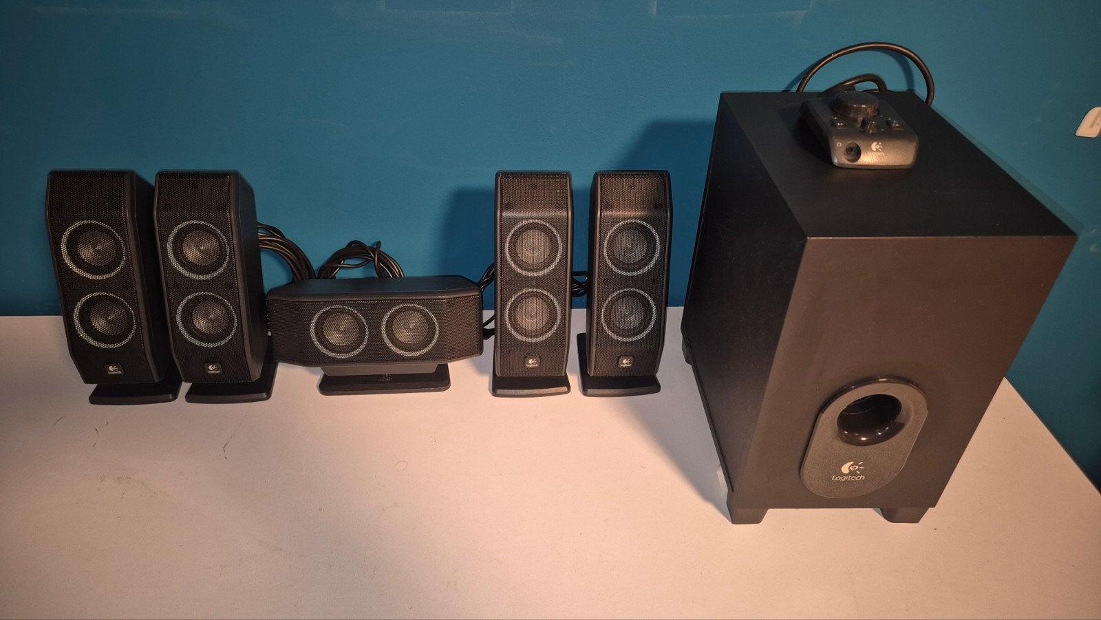 Logitech X540, Computers en Software, Ophalen, Zo goed als nieuw, Audiokanaal 5.1, Logitech