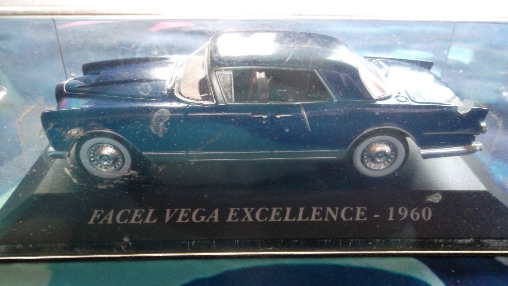 auto op schaal 1/43 in doosje 3, Ophalen, Zo goed als nieuw, Auto