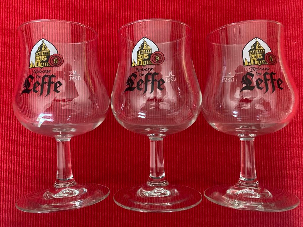 Feuille, 3 x 25 cl, Enlèvement, Comme neuf, Verre ou Verres, Leffe