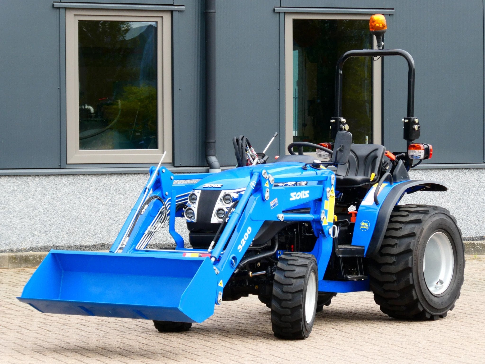 Solis 26 4wd / 00162 Draaiuren / Margetrekker, Zakelijke goederen, Landbouw | Tractoren, Overige merken, Gebruikt, De Maalstroom 3
8255 RN  Swifterbant
