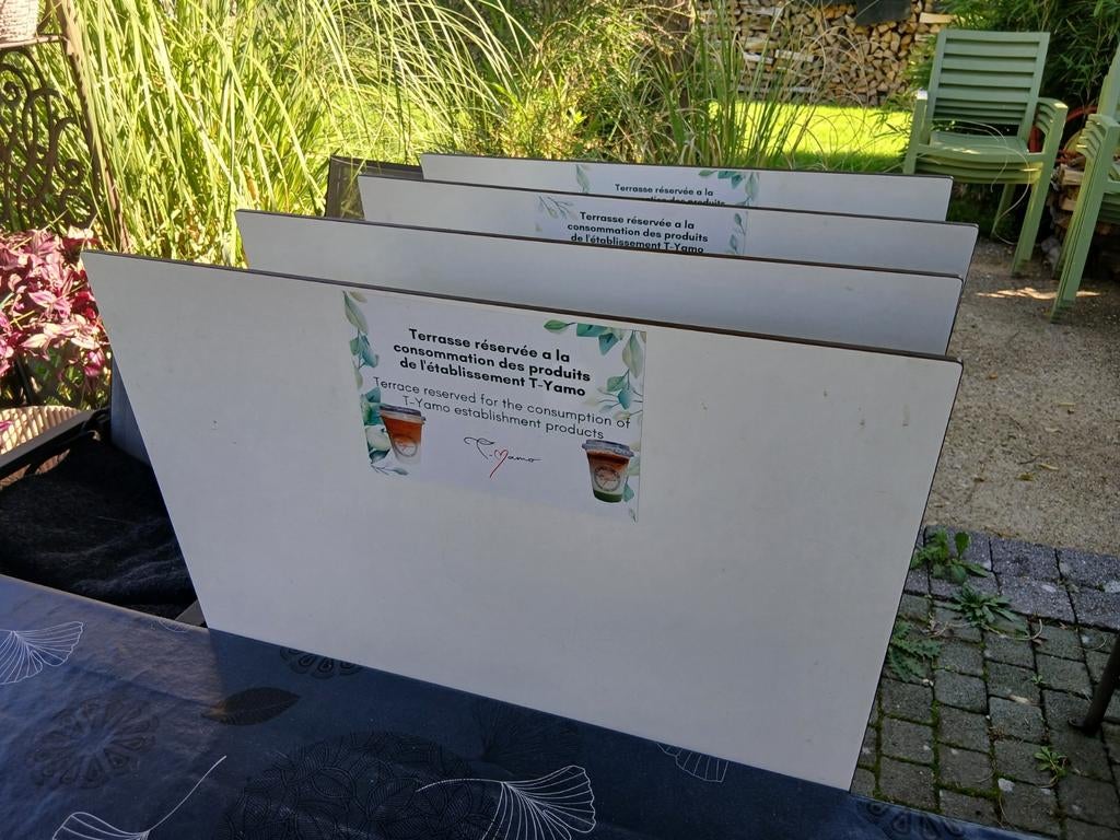 Tables repliables et chaises HORECA extérieur., Enlèvement