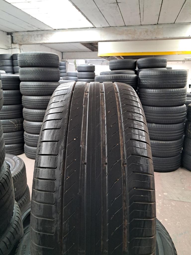 27550r20 275 50 r20 275/50/r20 Continental avec montage