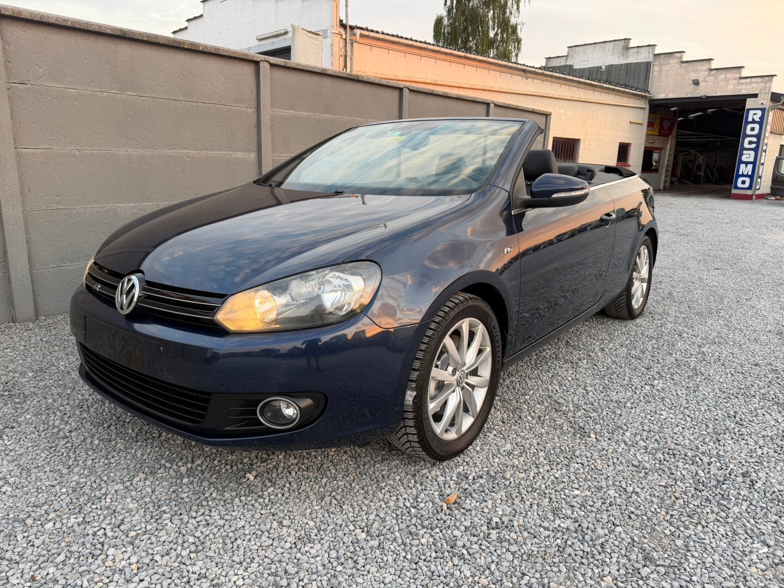 VOLKSWAGEN GOLF CABRIO | AUTOMAAT | LEDREN INTERIEUR, Auto's, Euro 5, 4 cilinders, Cabriolet, Blauw