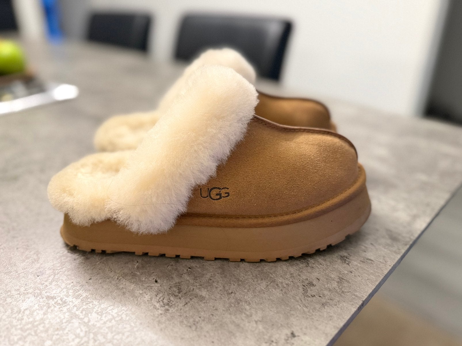 Ugg for woman, Kleding | Dames, Bruin, Instappers, Ophalen of Verzenden, Zo goed als nieuw