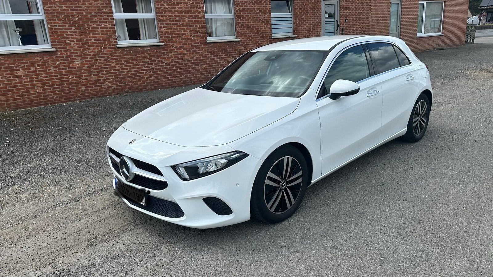 Witte A-klasse bj 2021, Auto's, Mercedes-Benz, Leder en Stof, Wit, Navigatiesysteem, Diesel